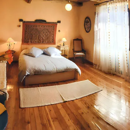 펜션 Cosy House In With Fenced Garden *