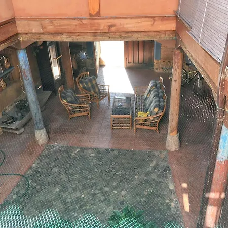 펜션 Cosy House In With Fenced Garden Veguellina de Órbigo