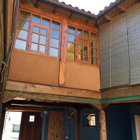 Cosy House In With Fenced Garden 펜션 Veguellina de Órbigo